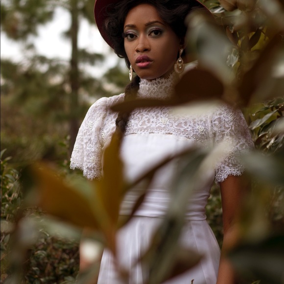 Vintage White Dress - Picture 3 of 4